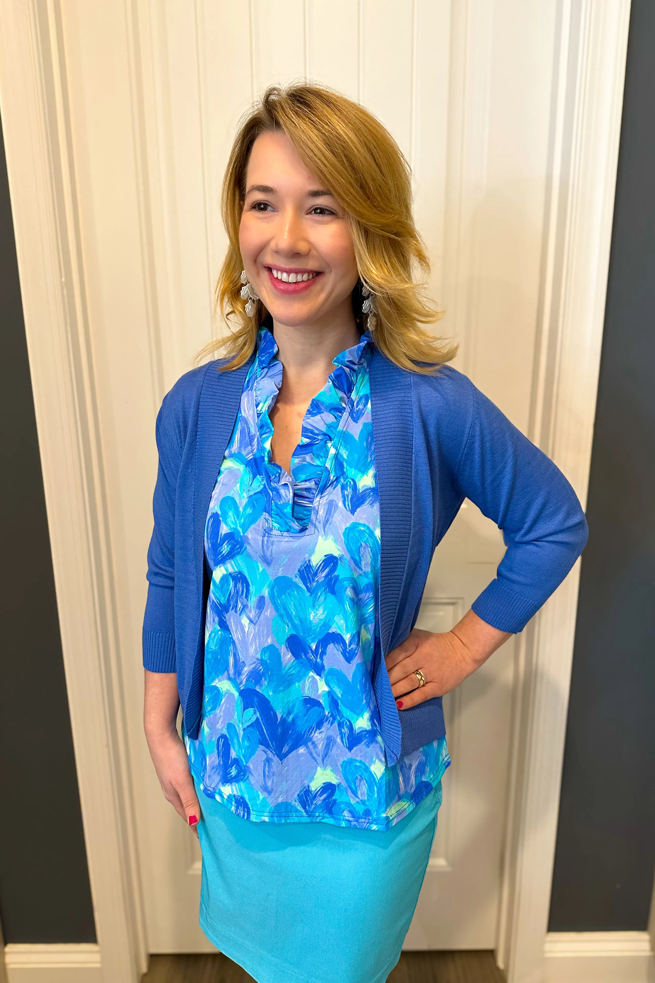 Beachtime by Lulu B Ruffle Neck Sleeveless Top Blue Heart Multi