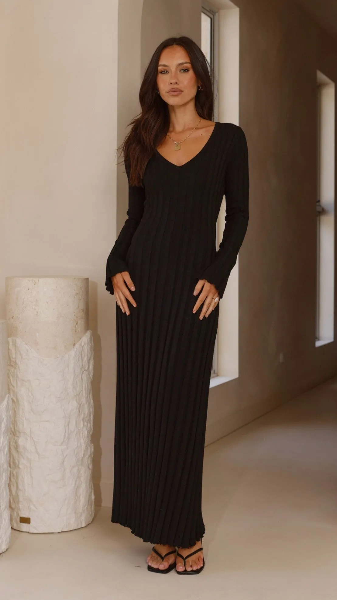 Cyra Long Sleeve Maxi Dress - Black Billy J
