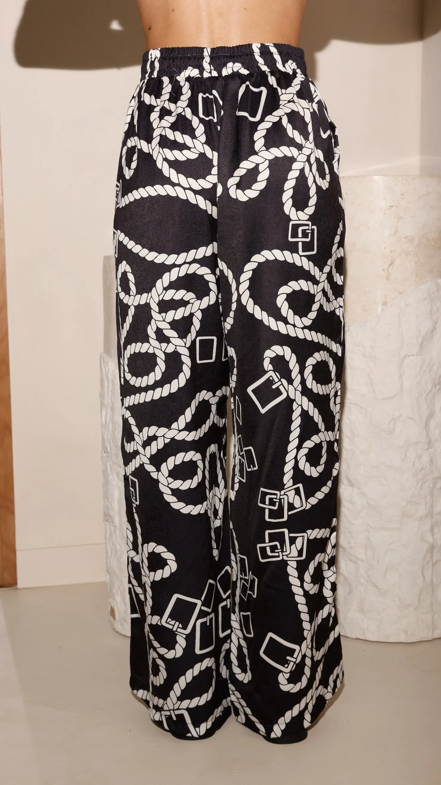 Fergie Pants - Black / White Print Billy J
