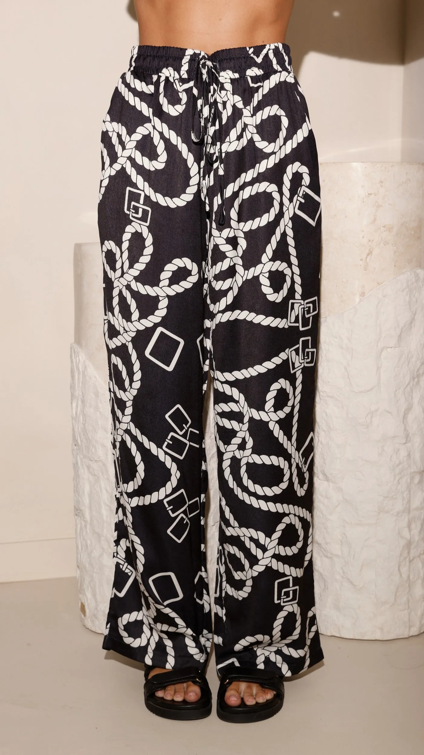 Fergie Pants - Black / White Print Billy J