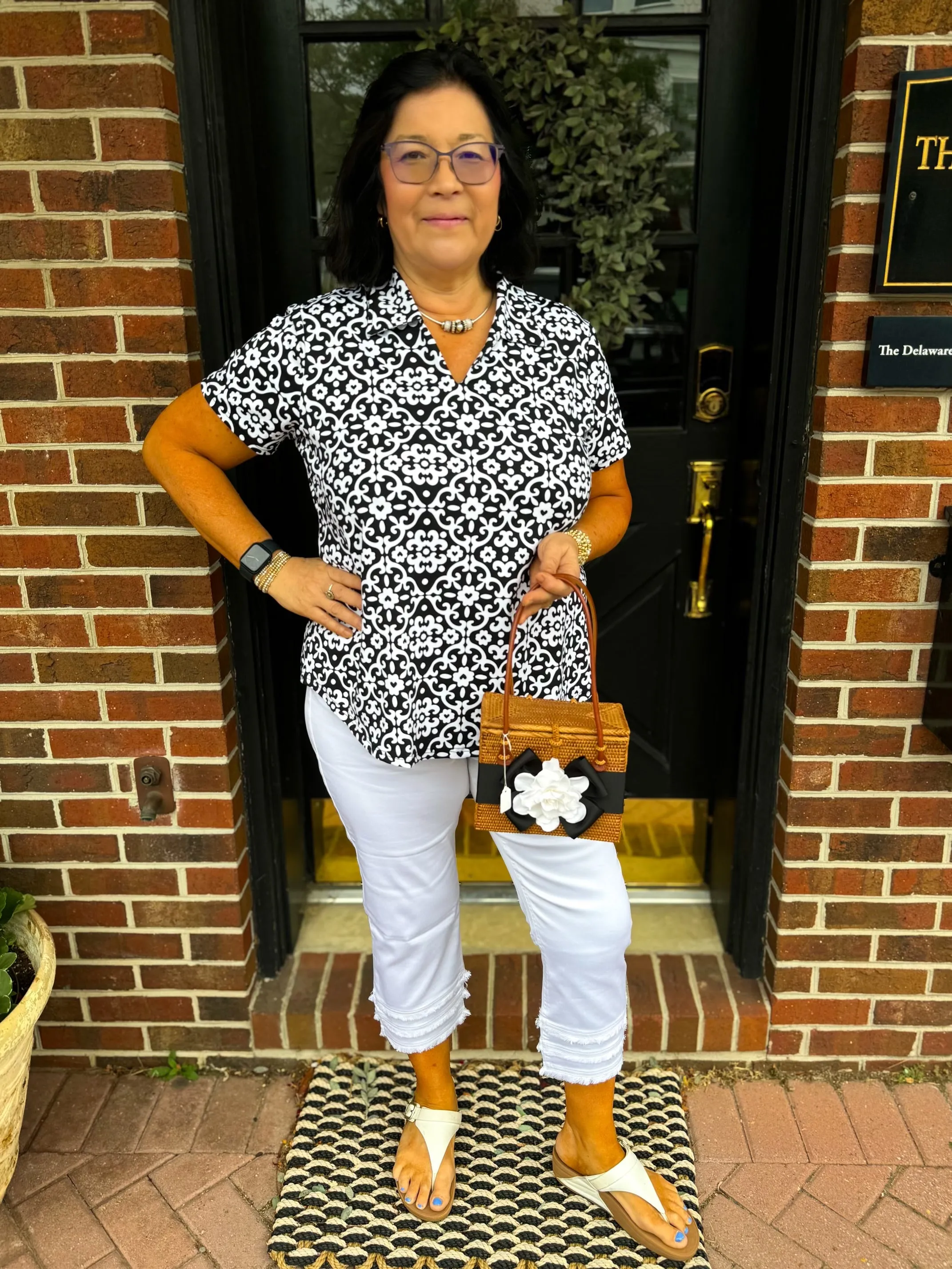 Lulu B Black and White Trellis Short Sleeve Collar Top