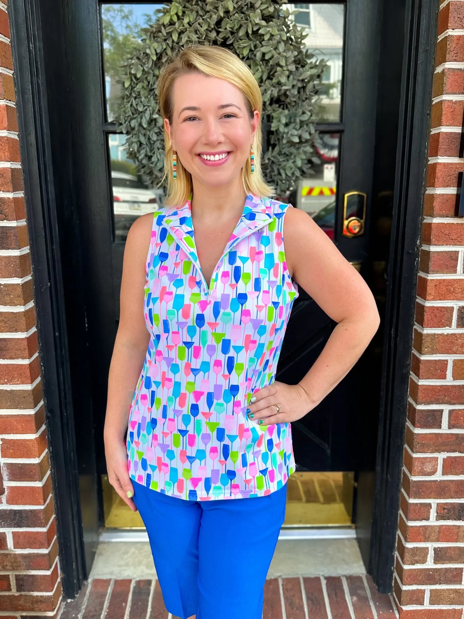 Lulu B White Wine Sleeveless Zip Top