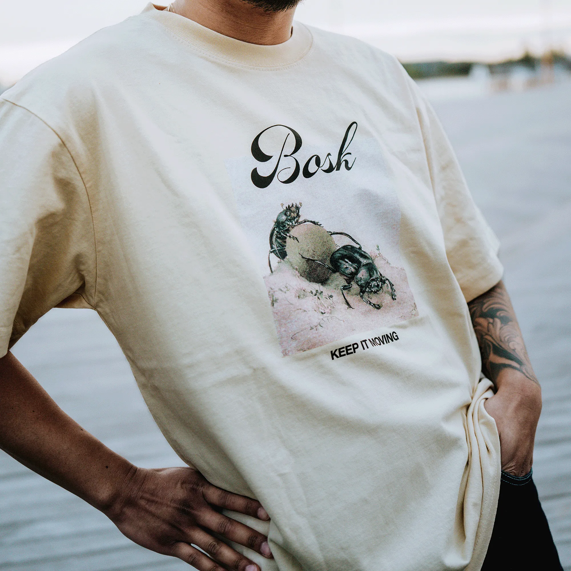 Moving Tee