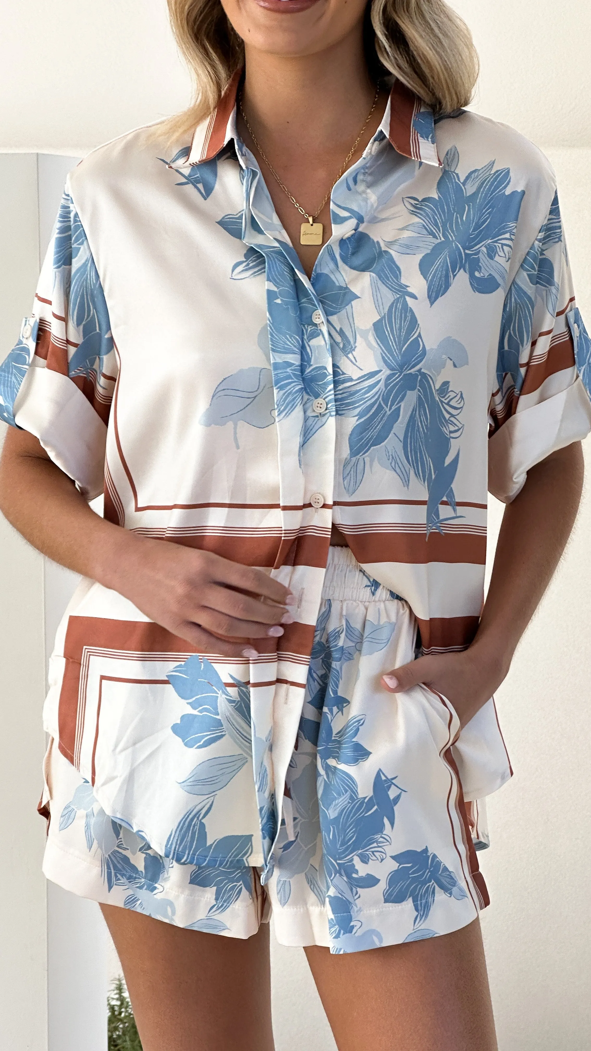 Sicily Shorts - Amore Print Billy J