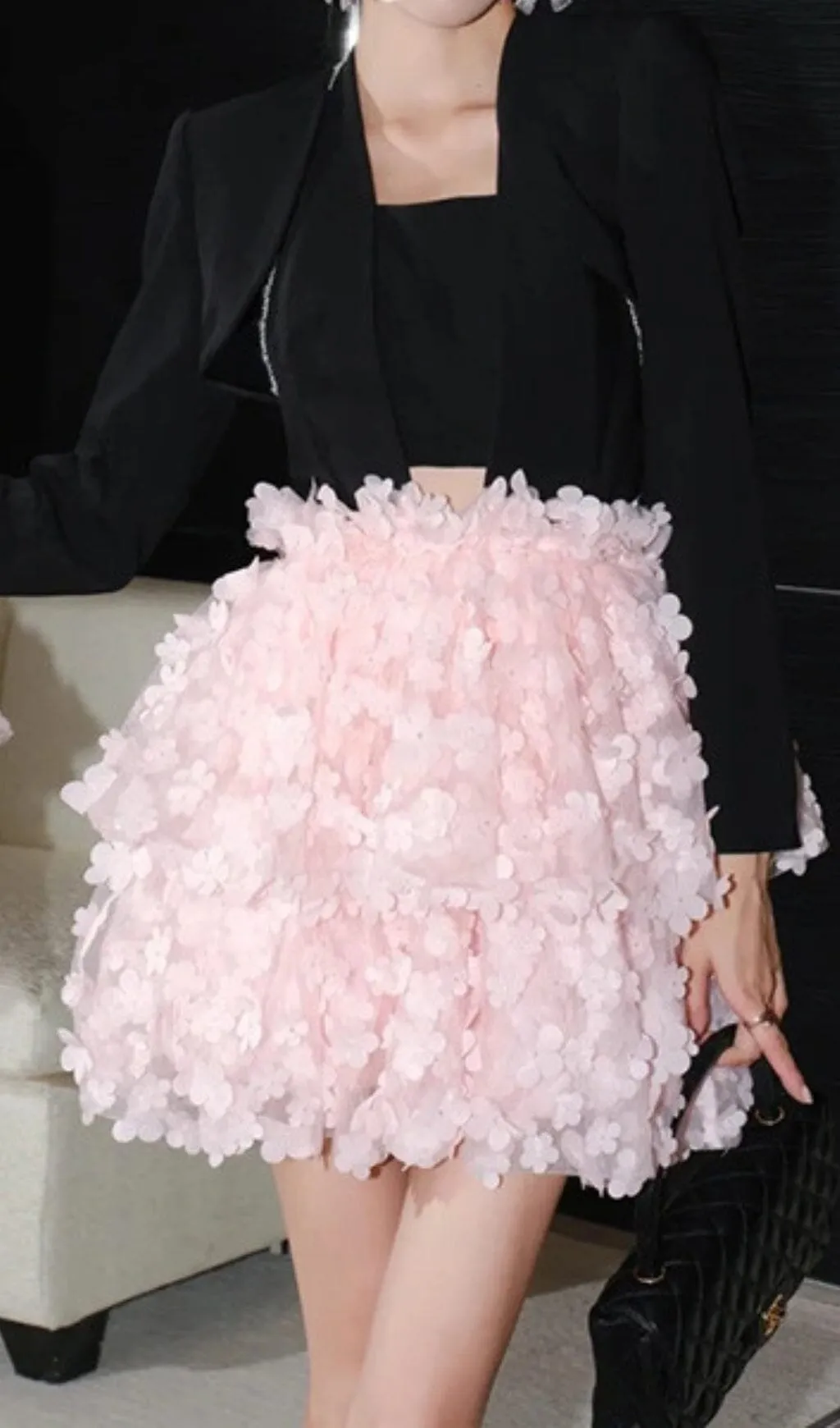 SLEEVELESS HALTER DRESS WITH PINK FLOWERS IN BLACK Gloria Lanvin