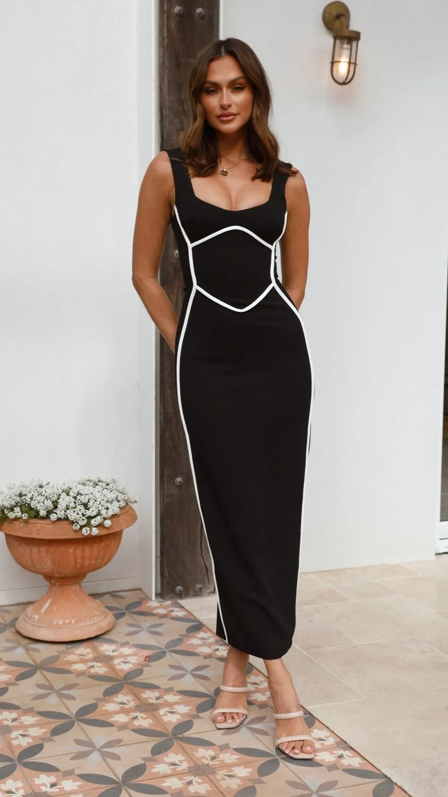 Sooki Maxi Dress - Black/White Billy J